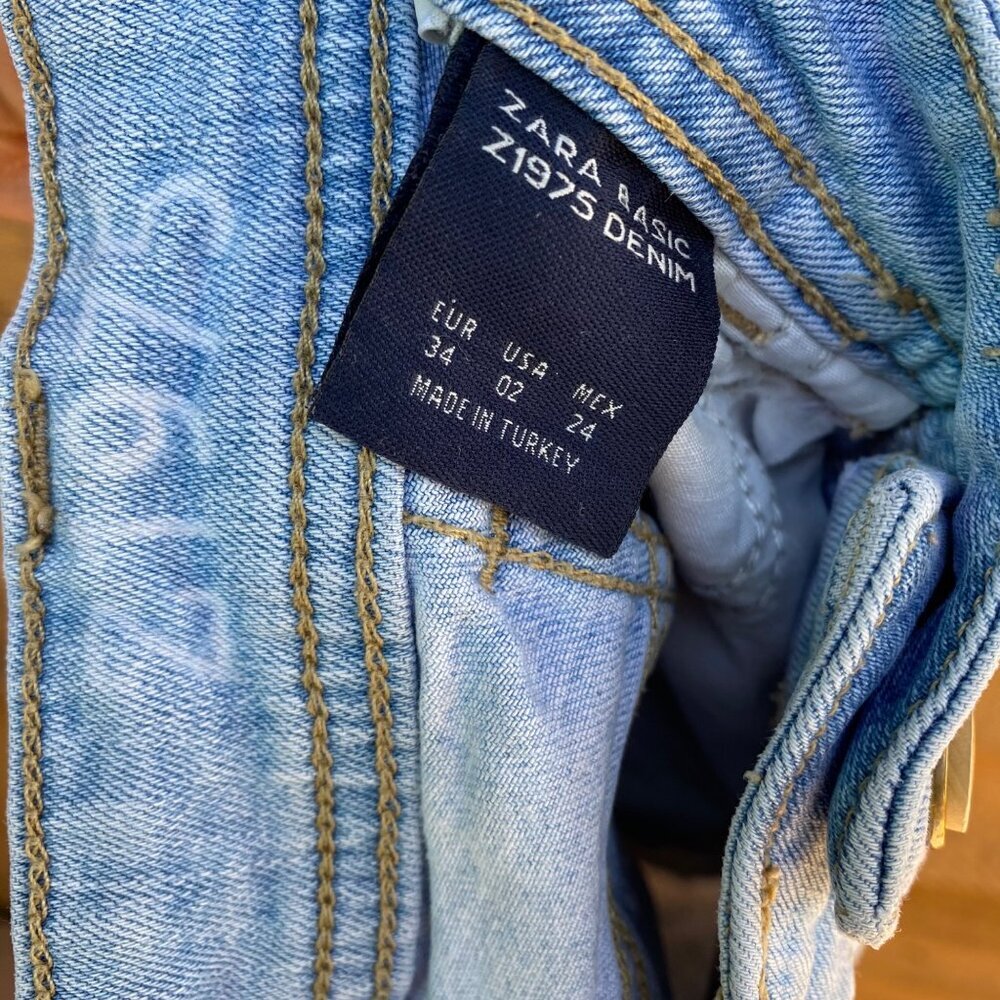 Zara Z1975 Cut Off Distressed Denim Light Blue Jean Shorts Size 2 - Picture 2 of 12